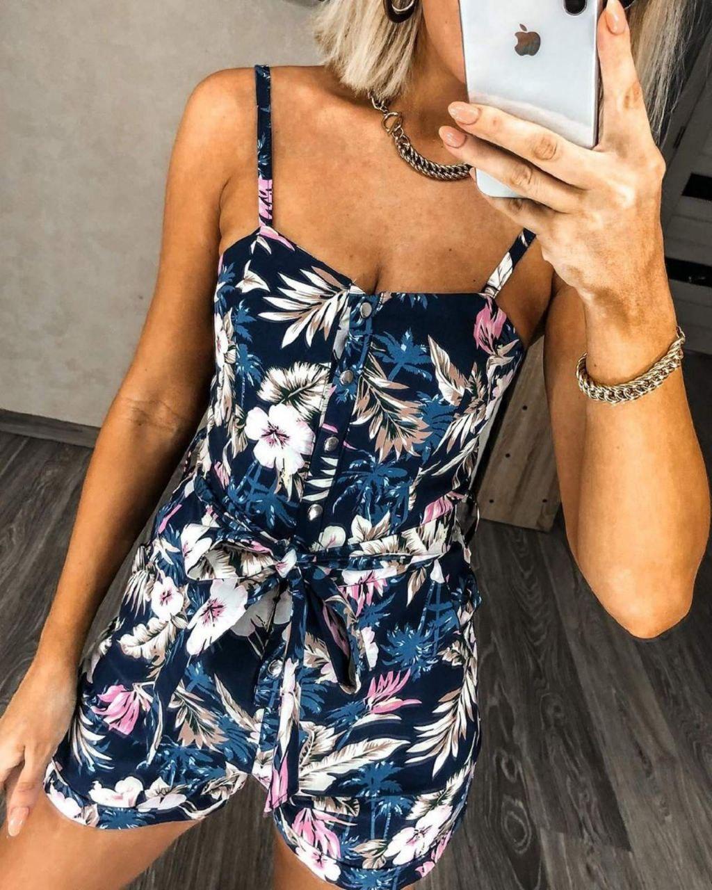 Яркий женский летний комбинезон на  ...