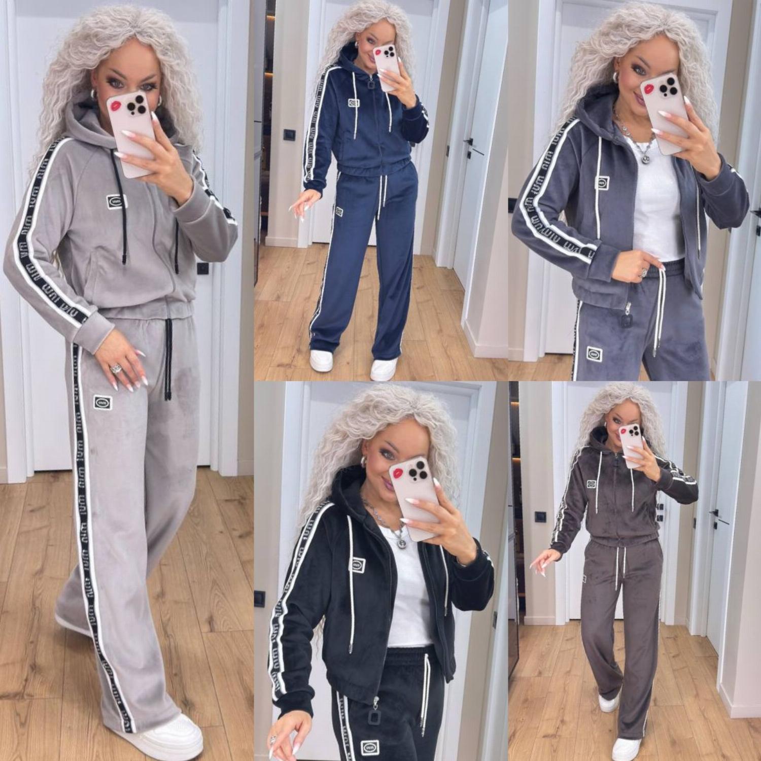 Модный женский прогулочный костюм с ...