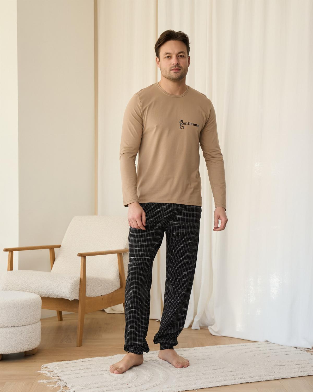 Стильная удобная мужская пижама из  ...